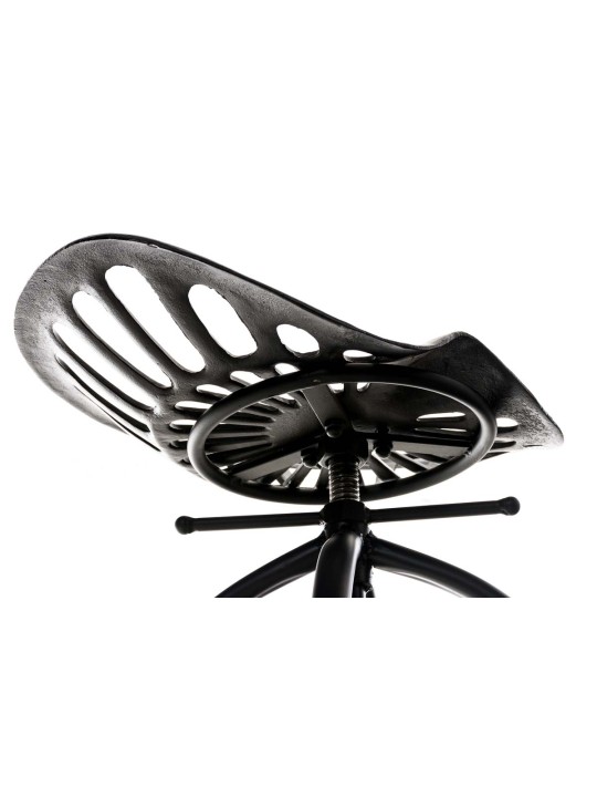 Baarijakkara Mimosa, musta