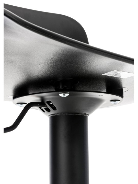 4 baarijakkarasarja Almada, musta