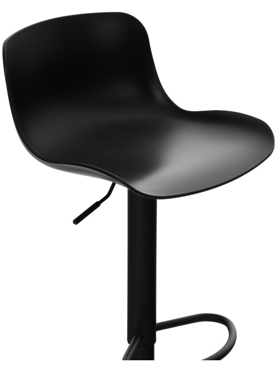 Baarijakkara Almada, musta