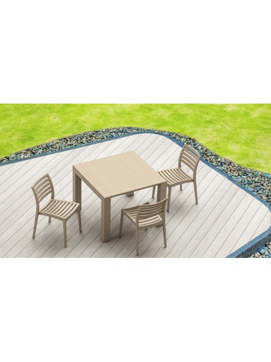 Ares tuoli, mutanvärinen